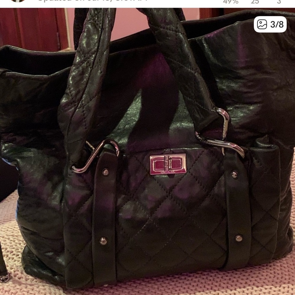 CHANEL Vibrant Pink Women's Bag - Picture 2 of 2